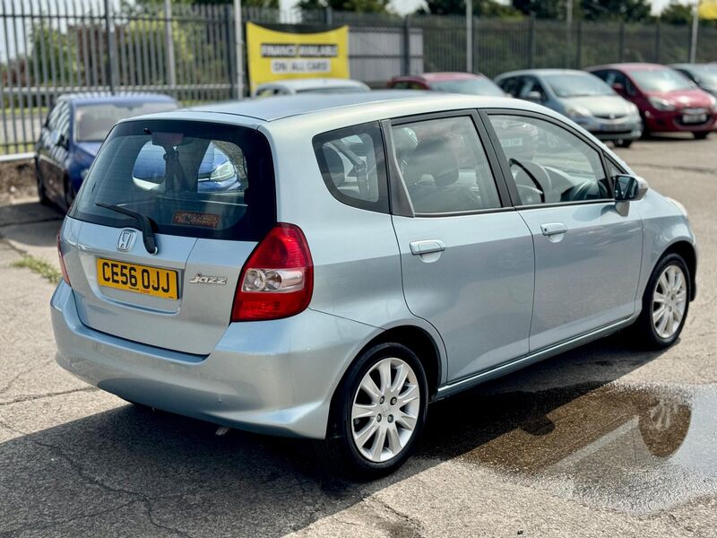 HONDA JAZZ