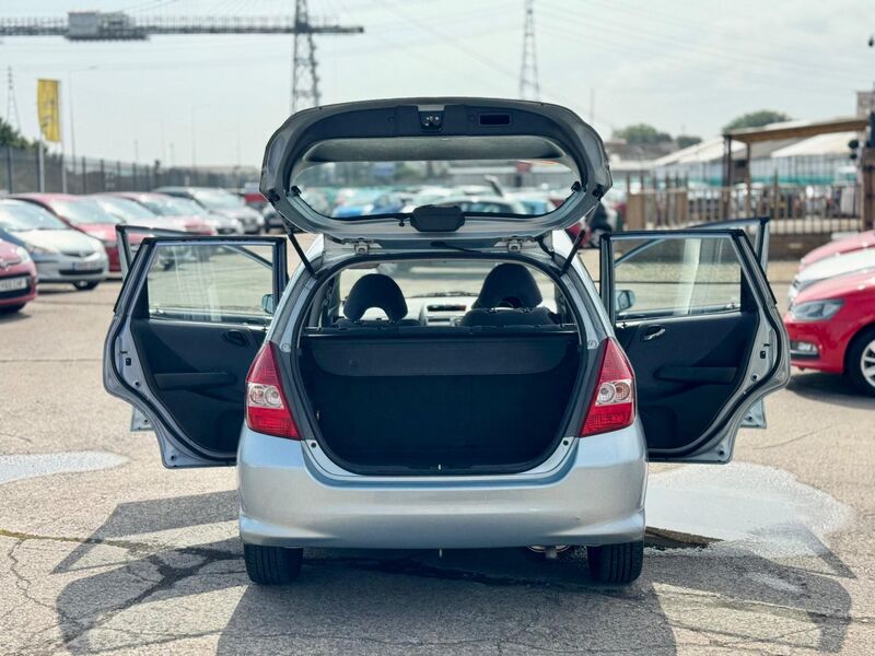 HONDA JAZZ
