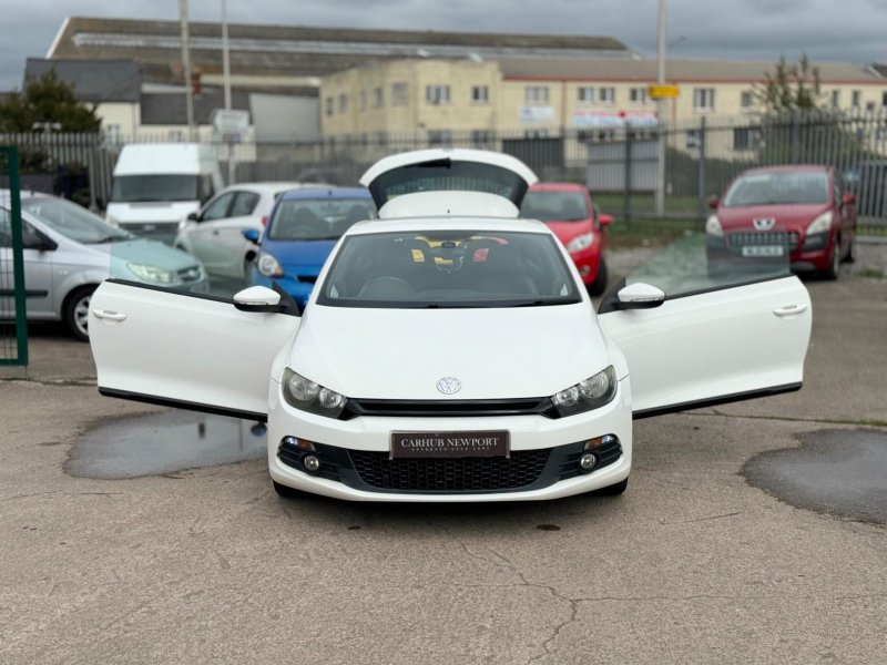 VOLKSWAGEN SCIROCCO