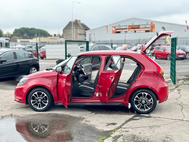 MG MG3