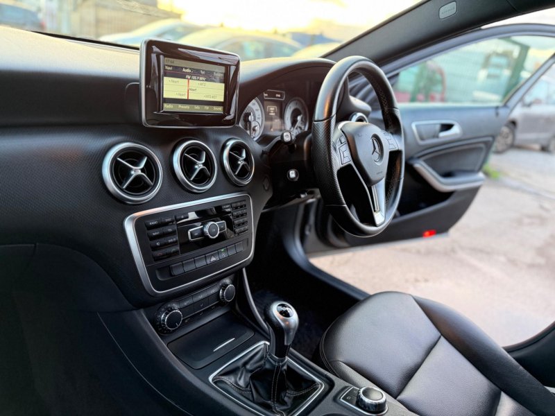 MERCEDES-BENZ A CLASS