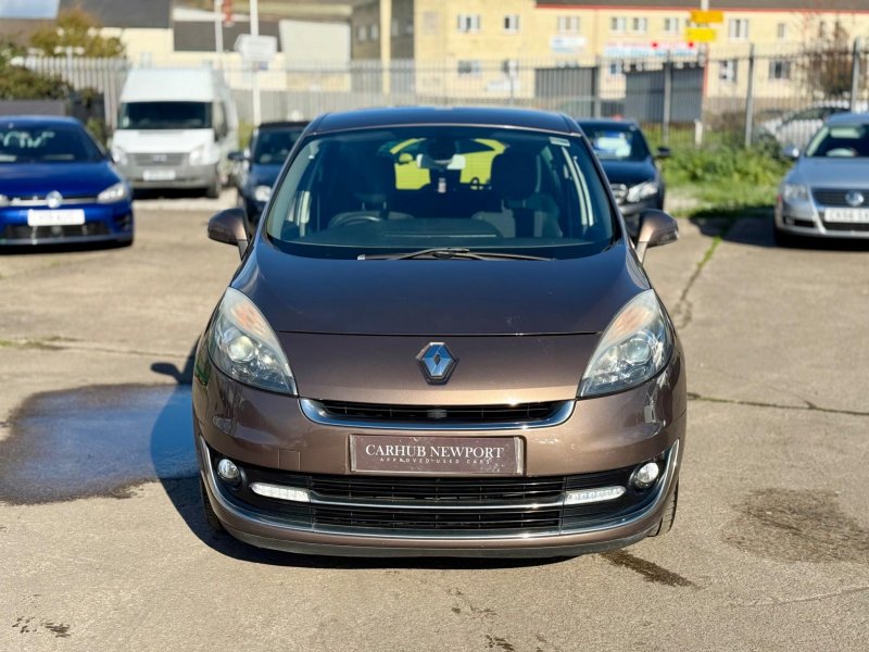 RENAULT GRAND SCENIC