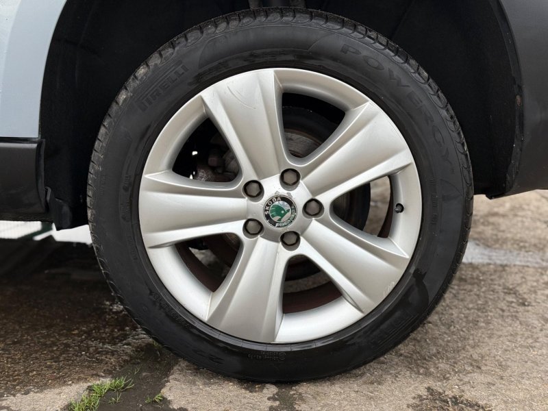 SKODA YETI