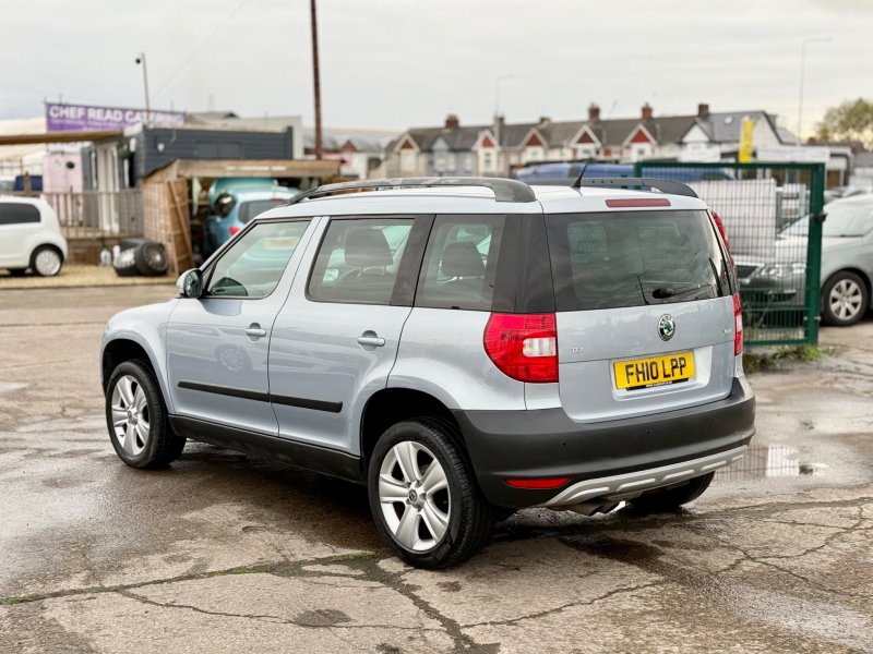 SKODA YETI