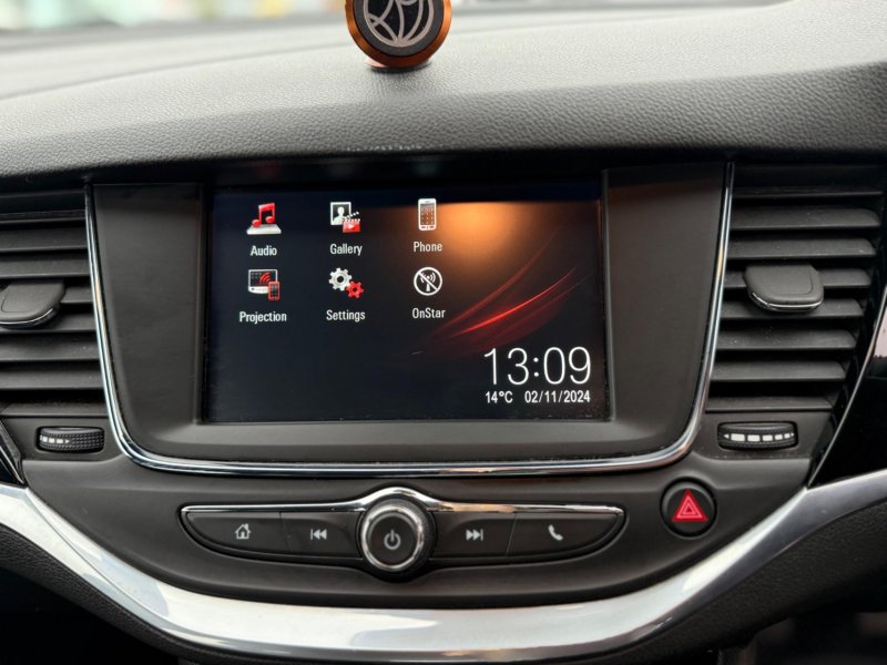 VAUXHALL ASTRA