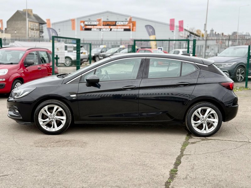 VAUXHALL ASTRA