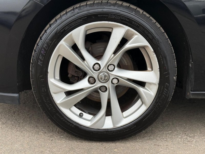 VAUXHALL ASTRA