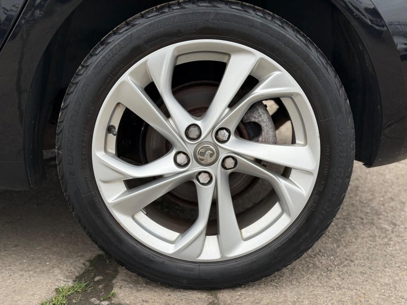 VAUXHALL ASTRA