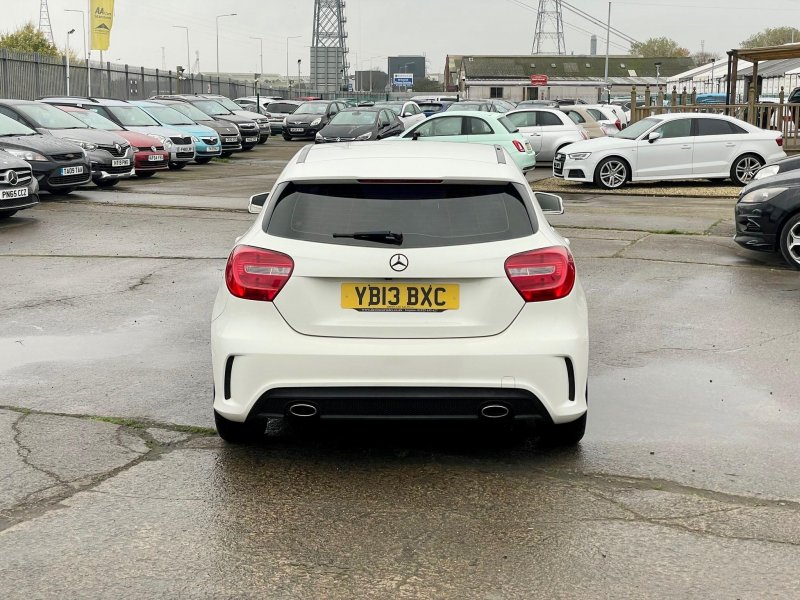 MERCEDES-BENZ A CLASS