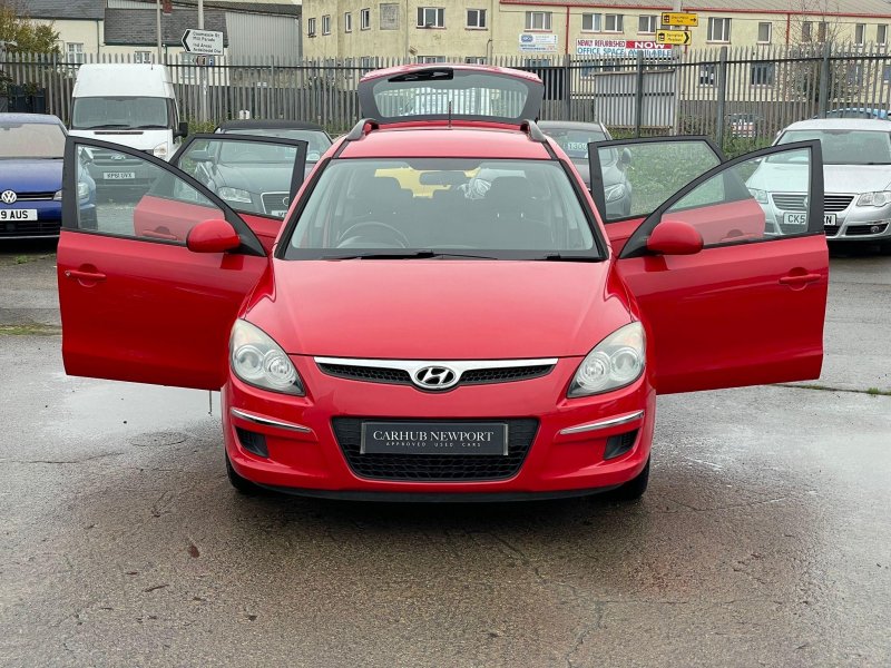 HYUNDAI I30