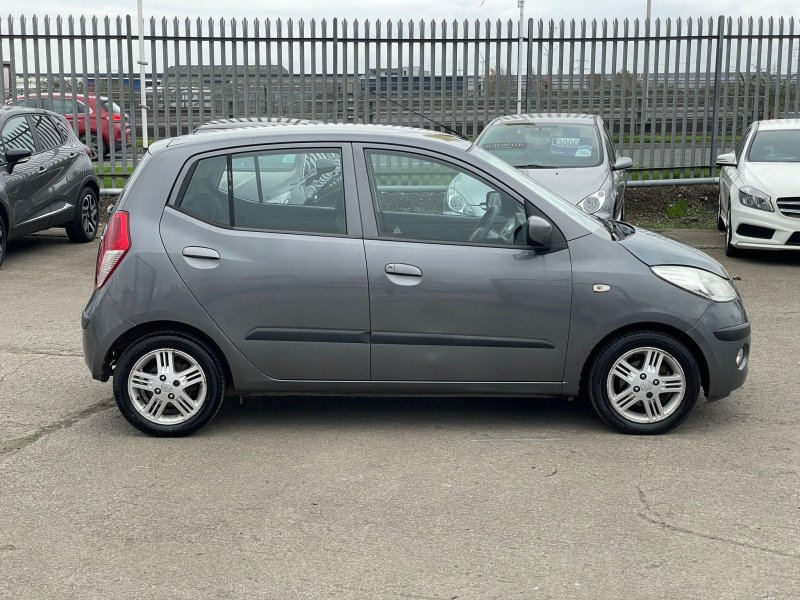 HYUNDAI I10