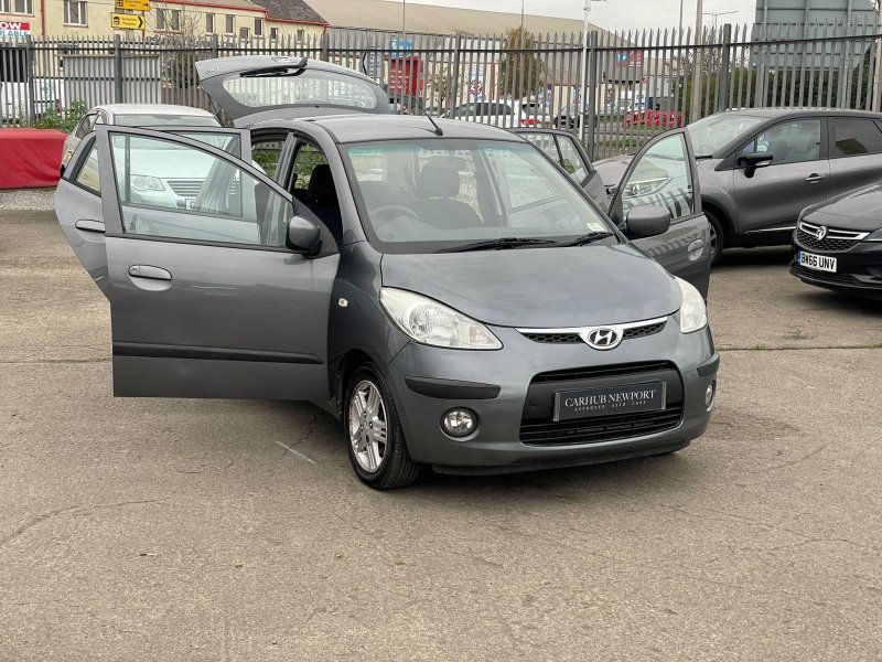 HYUNDAI I10