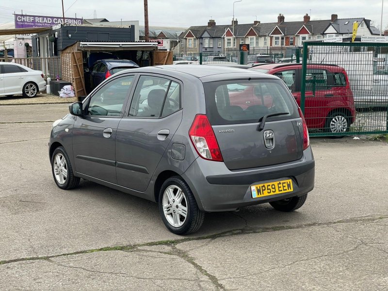 HYUNDAI I10