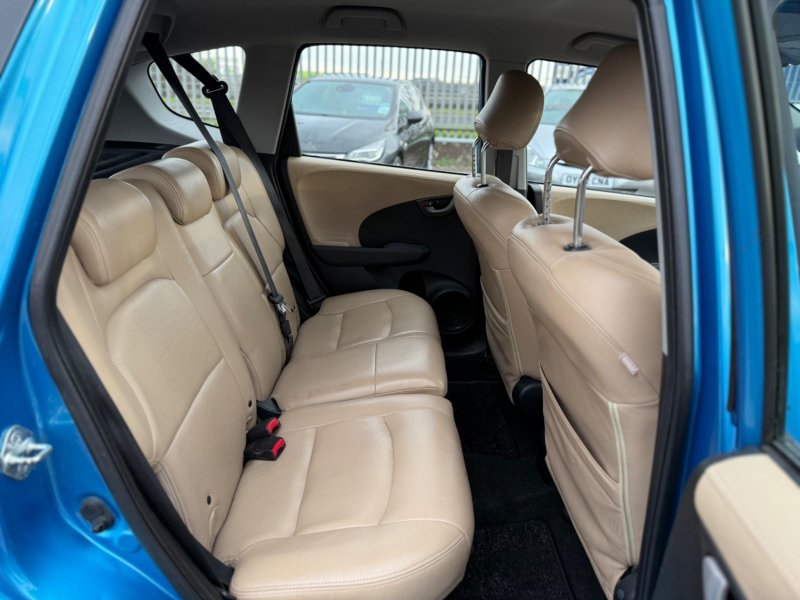 HONDA JAZZ