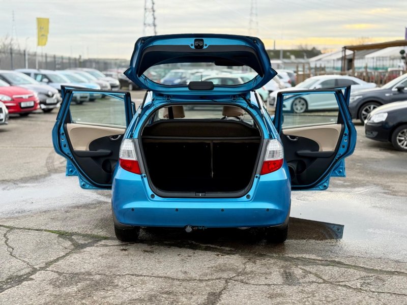 HONDA JAZZ