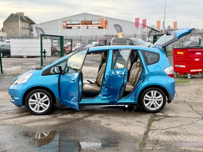HONDA JAZZ