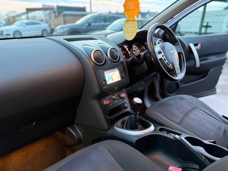 NISSAN QASHQAI