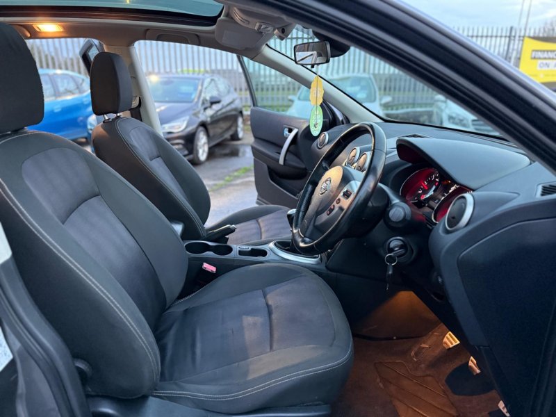 NISSAN QASHQAI