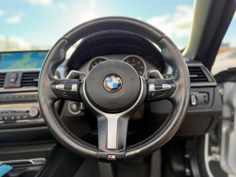 BMW 4 SERIES