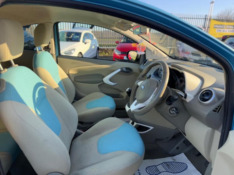 FORD KA