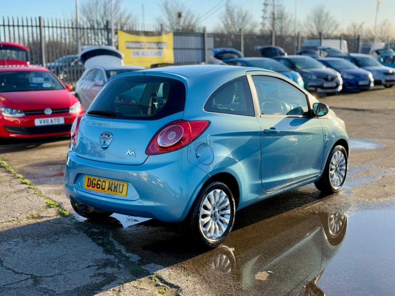 FORD KA