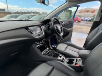 VAUXHALL GRANDLAND X