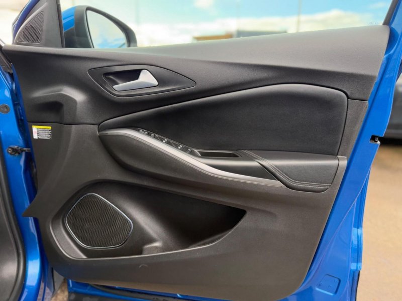 VAUXHALL GRANDLAND X