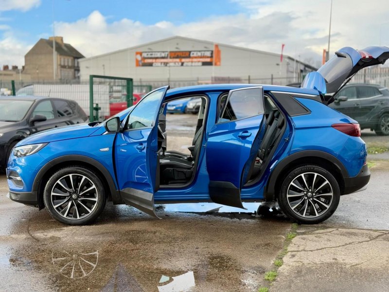 VAUXHALL GRANDLAND X