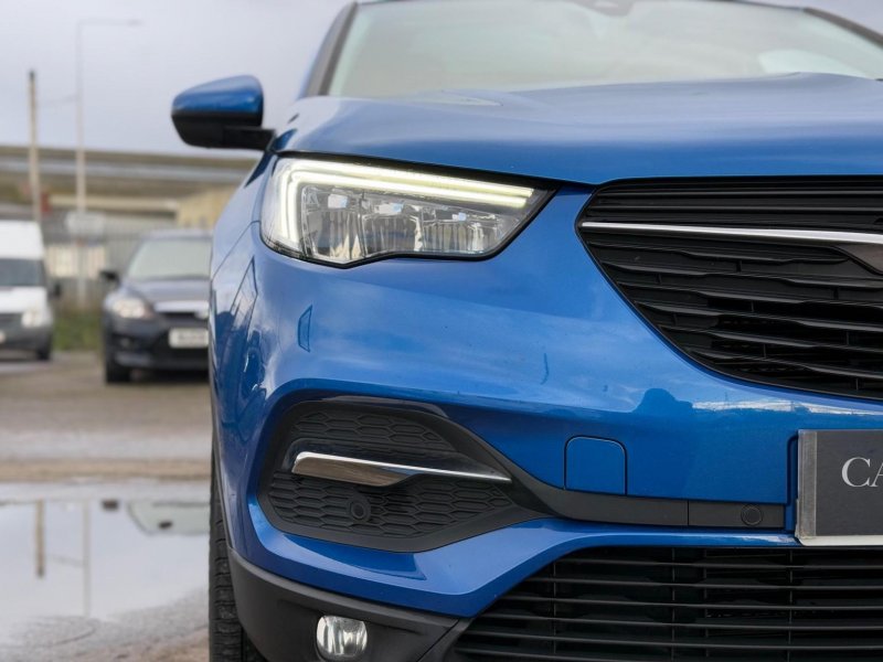 VAUXHALL GRANDLAND X