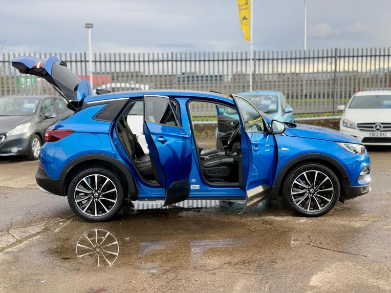 VAUXHALL GRANDLAND X