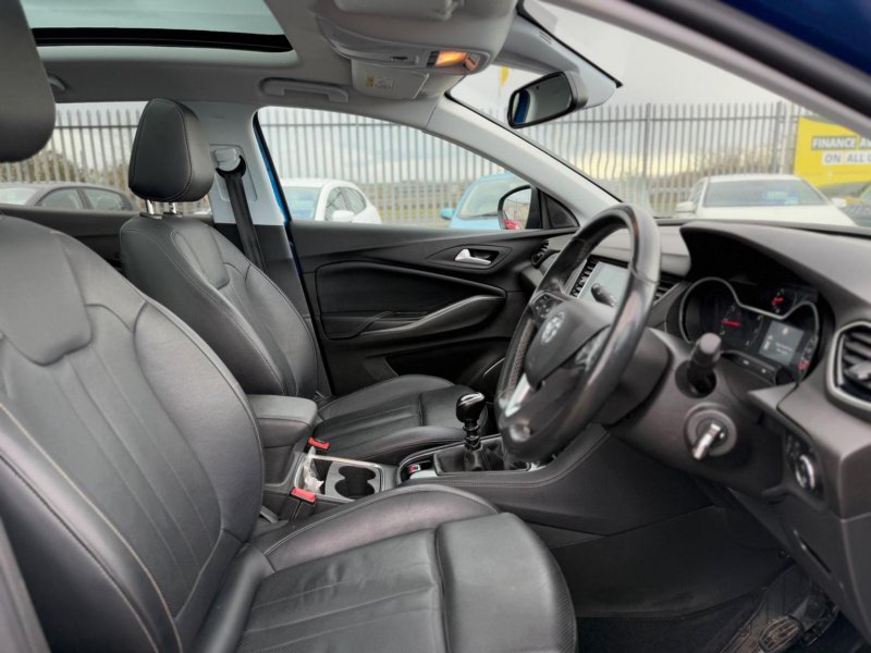 VAUXHALL GRANDLAND X
