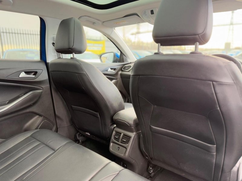 VAUXHALL GRANDLAND X