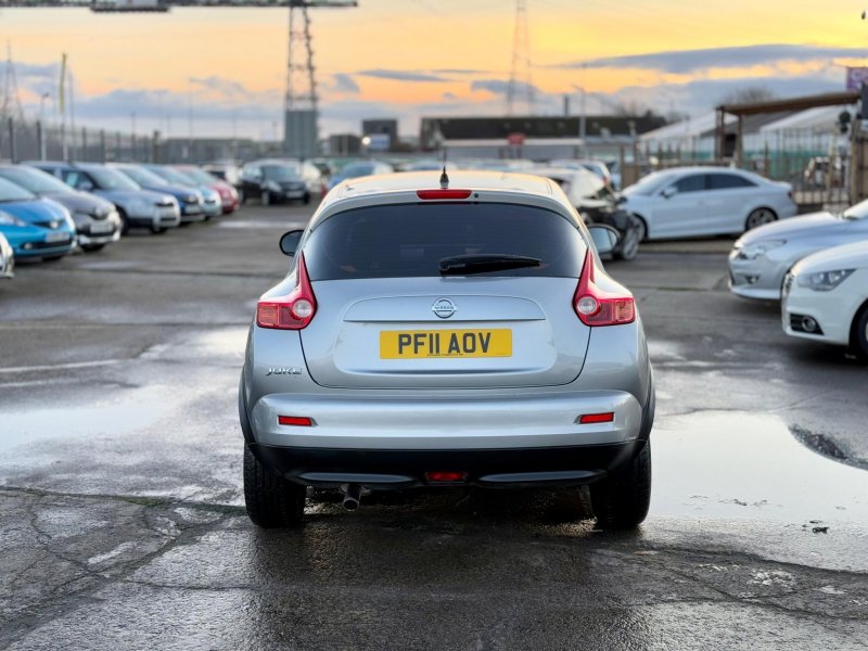 NISSAN JUKE