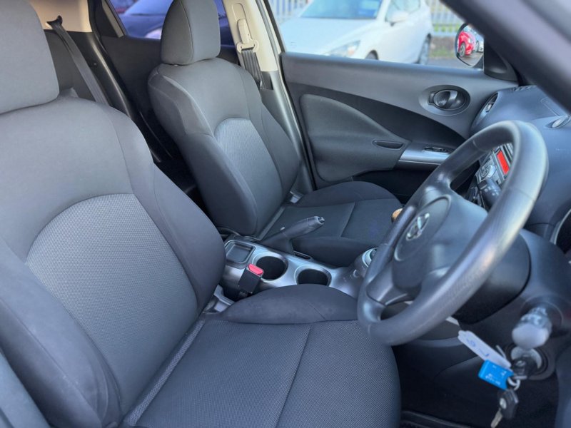 NISSAN JUKE