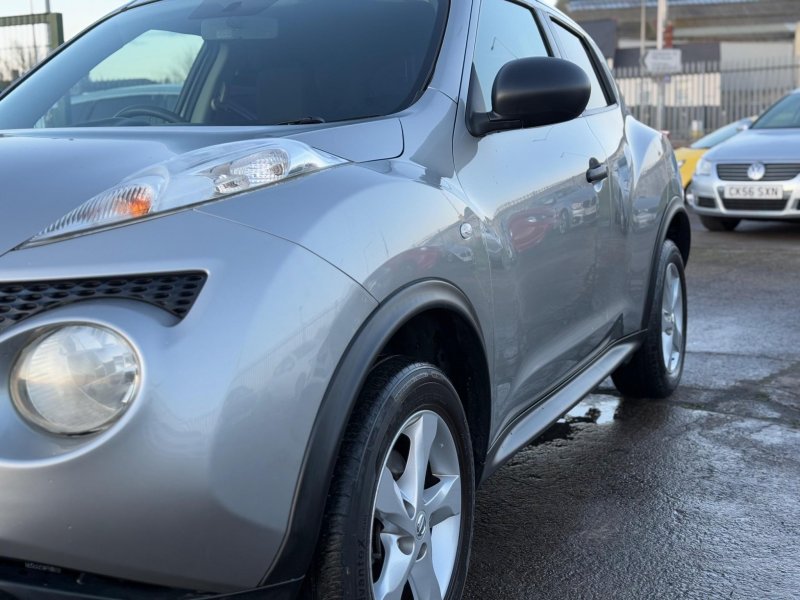 NISSAN JUKE