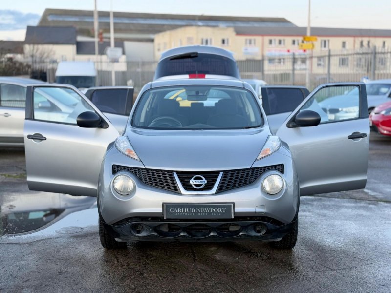 NISSAN JUKE