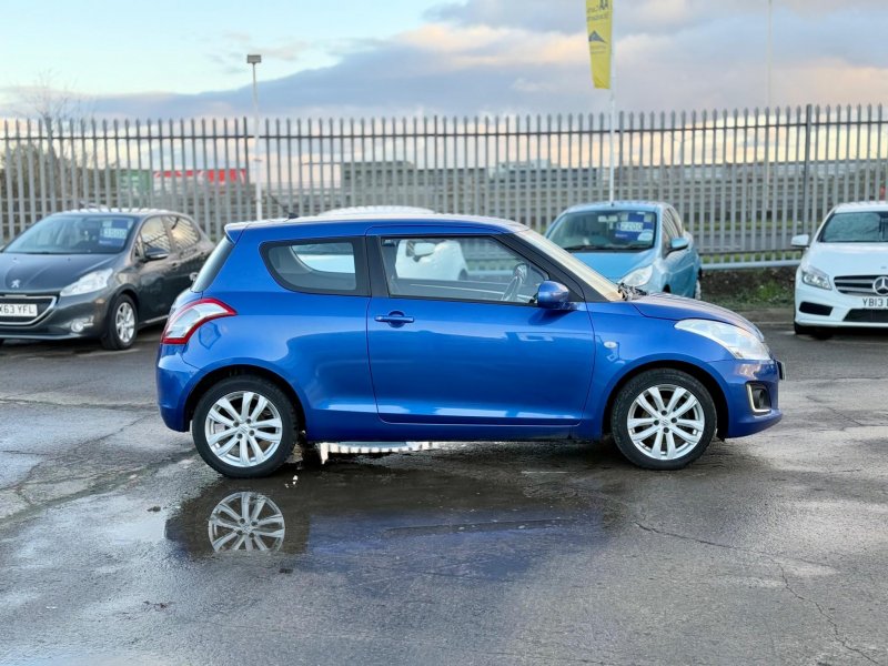 SUZUKI SWIFT